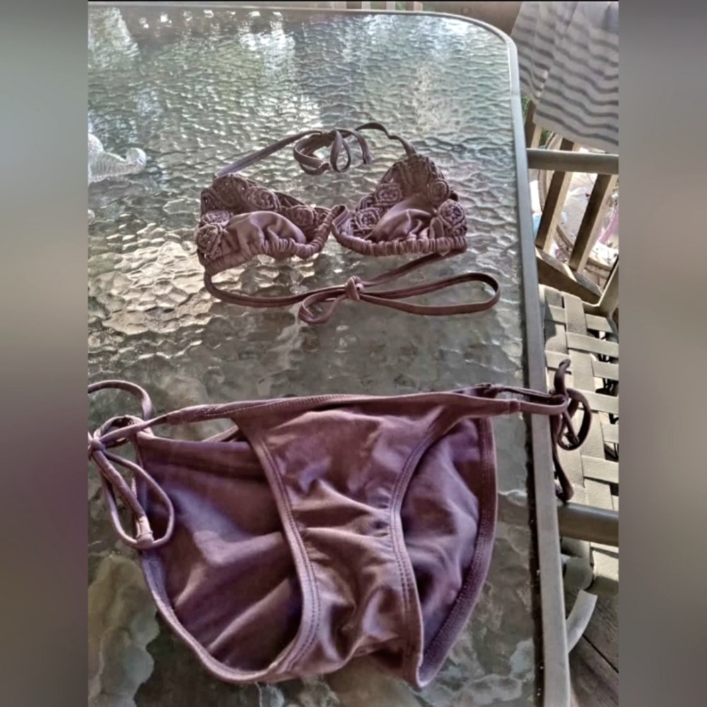 Cheecky bikini